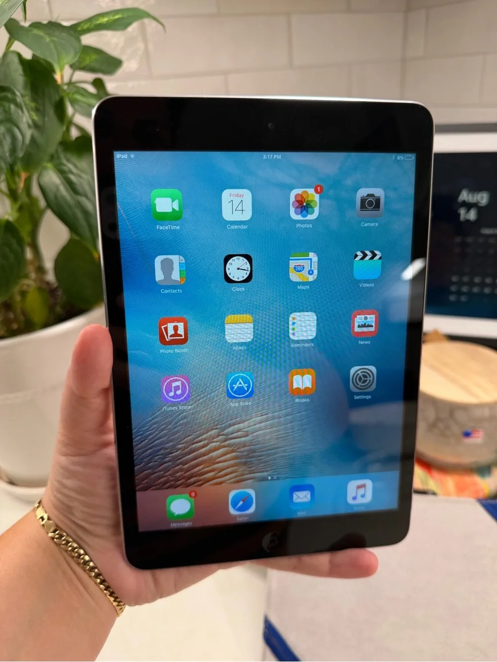 APPLE iPad Mini (1st Gen) — Model A1432 — Wi-Fi Only— USED